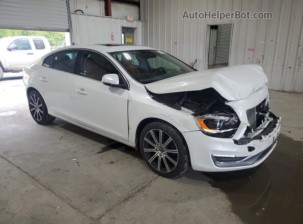 LYV402HMXJB170987 2018 VOLVO S60 White 