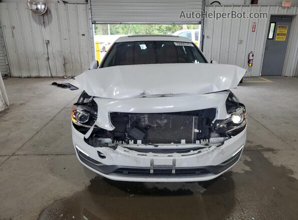 LYV402HMXJB170987 2018 VOLVO S60 White 