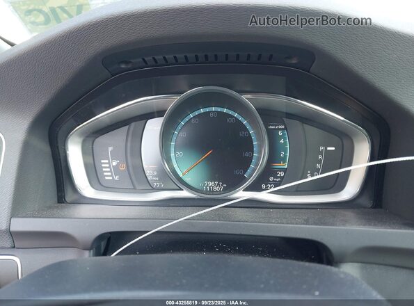 LYV612TK9GB093825 2016 VOLVO S60 INSCRIPTION Silver Rear seats view