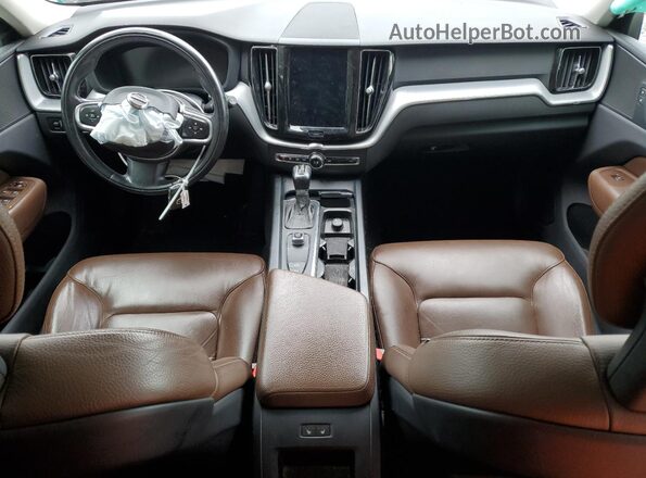 LYVA22RK2JB096569 2018 VOLVO XC60 White 