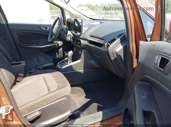 MAJ3S2GE2LC333393 2020 FORD ECOSPORT Gold Вид салону спереду