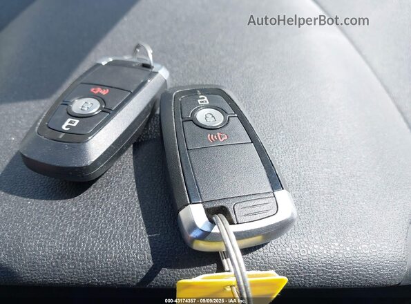 MAJ6S3GL6MC401665 2021 FORD ECOSPORT Gray Вид панелі приладів