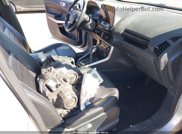MAJ6S3KL8MC445061 2021 FORD ECOSPORT Silver Вид салону спереду