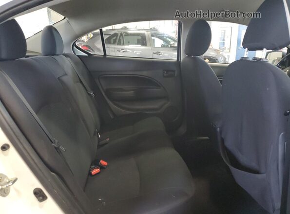 ML32F3FJ9JHF12146 2018 MITSUBISHI MIRAGE White Հետևի նստատեղերի տեսք