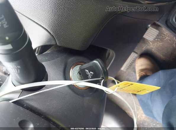 ML32F4FJ3LHF01605 2020 MITSUBISHI MIRAGE G4 White Dashboard view