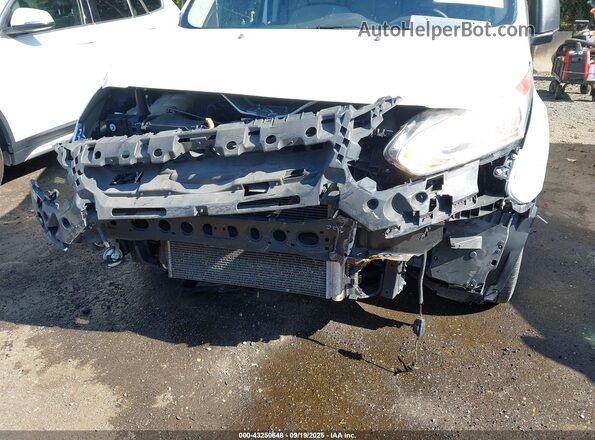 NM0LS7F7XG1264509 2016 FORD TRANSIT CONNECT White Front view