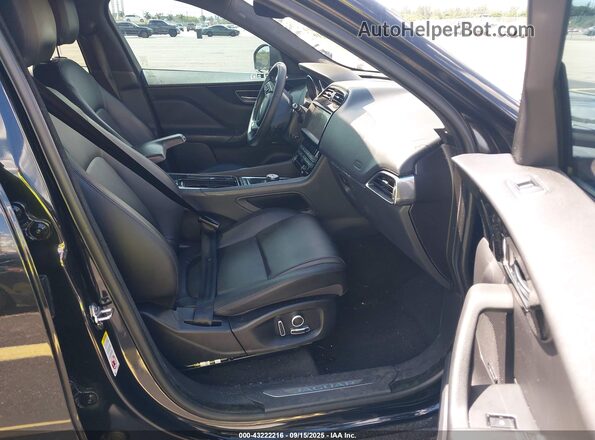 SADCJ2FX0LA647348 2020 JAGUAR F-PACE Черный Вид салона спереди