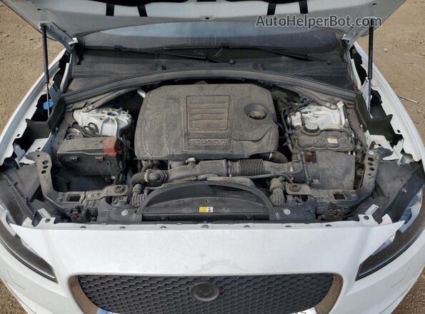 SADCK2FX7LA645898 2020 JAGUAR F-PACE White Widok komory silnika