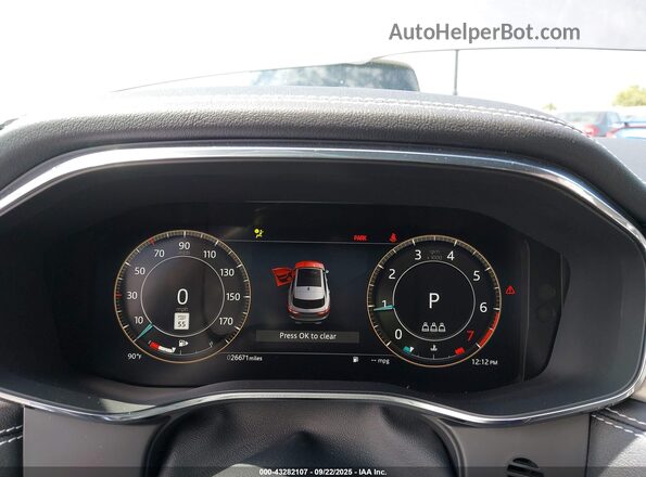 SADCT2EX9RA736663 2024 JAGUAR F-PACE Gray Widok tylnych siedzeń