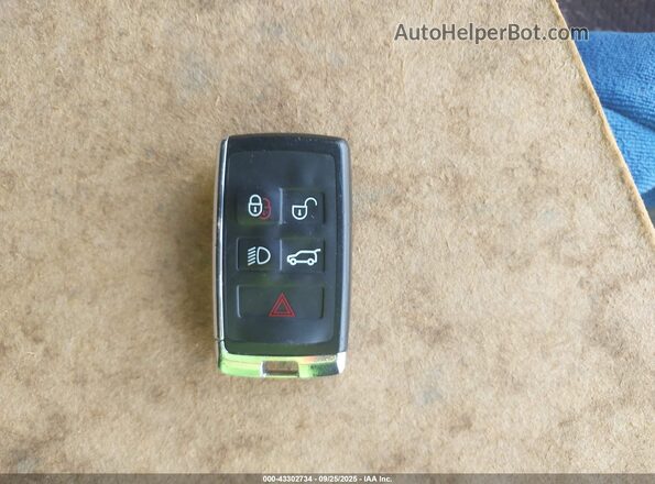 SADFK2FX8L1001906 2020 JAGUAR E-PACE Синий Вид панели приборов
