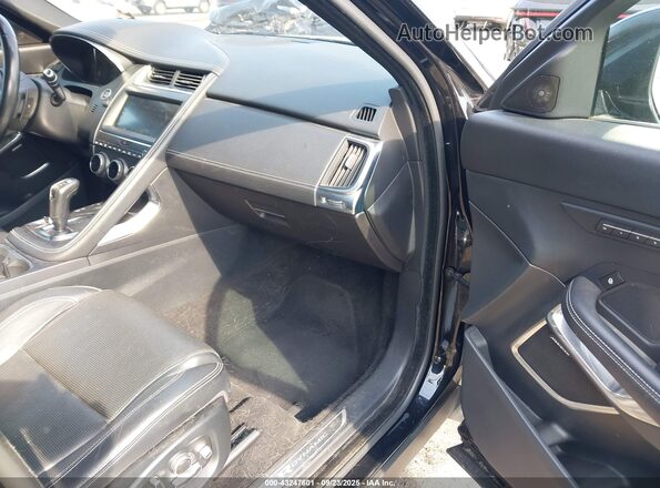 SADFM2GX4J1Z15950 2018 JAGUAR E-PACE Черный Вид салона спереди