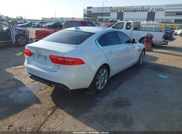 SAJAR4FX6KCP52634 2019 JAGUAR XF Белый Задняя правая четверть
