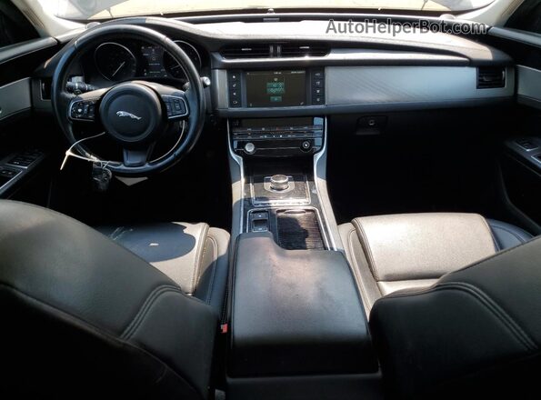 SAJBS4FX3JCY70700 2018 JAGUAR XF Black 