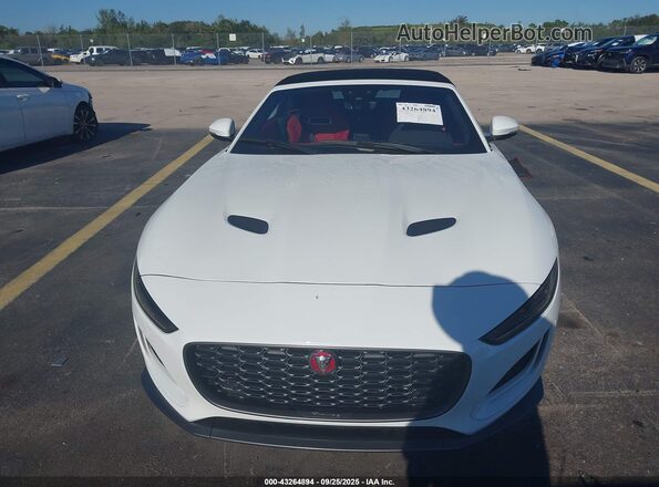SAJDF5GX8MCK73659 2021 JAGUAR F-TYPE White Vista del cuadro de instrumentos