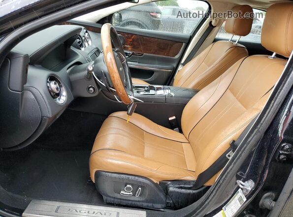 SAJWA1C78H8W09597 2017 JAGUAR XJ Черный Вид панели приборов