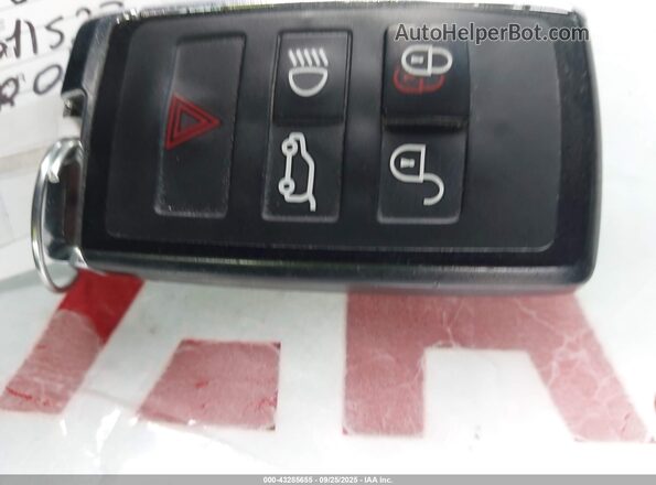 SALCJ2FX7LH845856 2020 LAND ROVER DISCOVERY SPORT Gray Widok deski rozdzielczej