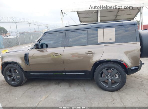 SALE27EU7P2149811 2023 LAND ROVER DEFENDER Коричневый Вид задней части салона