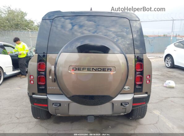 SALE27EU7P2149811 2023 LAND ROVER DEFENDER Коричневый 