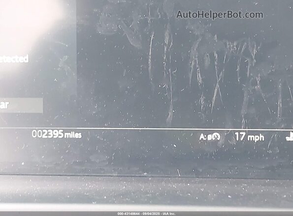 SALE2EFE3S2445753 2025 LAND ROVER DEFENDER White 