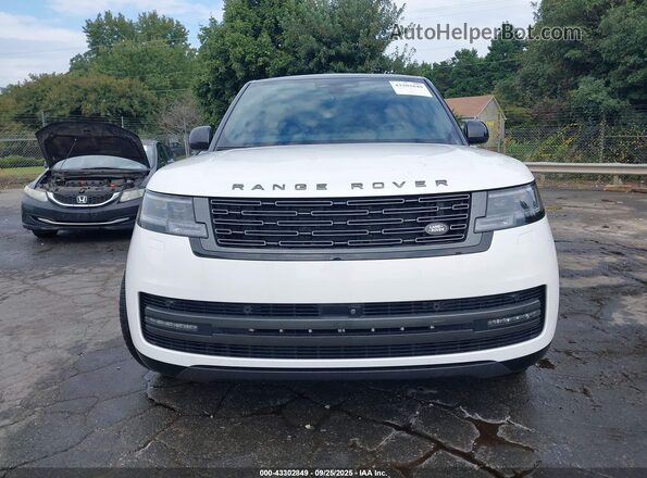 SALKP9FU2RA092764 2024 LAND ROVER RANGE ROVER White Widok wnętrza z tyłu