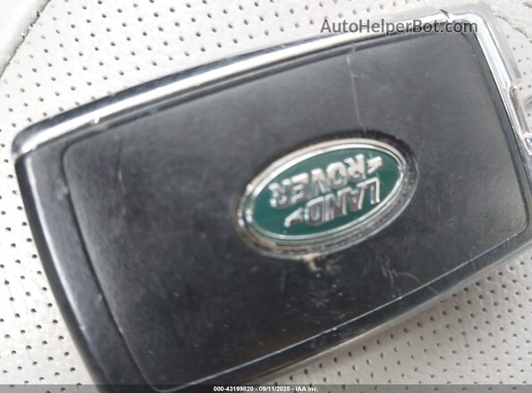 SALZP2FX0LH066999 2020 LAND ROVER RANGE ROVER EVOQUE Silver Widok deski rozdzielczej