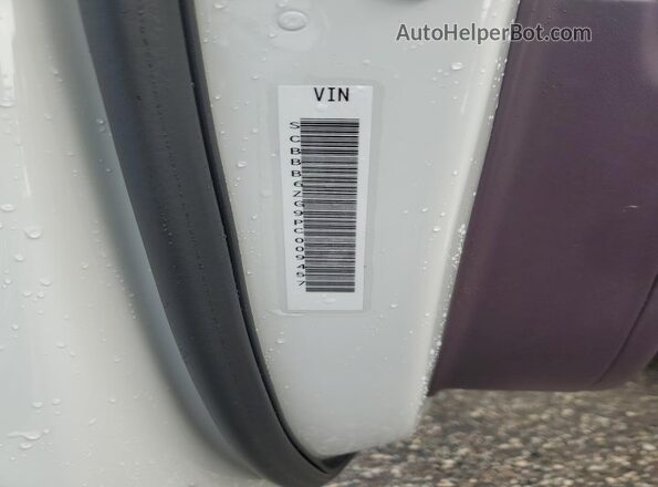 SCBBB6ZG9PC009457 2023 BENTLEY OTHER White ძრავის განყოფილების ხედი