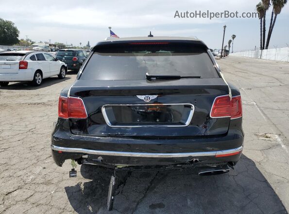 SJAAC2ZV6HC015703 2017 BENTLEY BENTAYGA Black Widok z tyłu