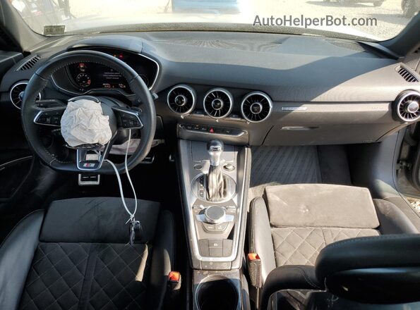 TRUAEAFV8N1006005 2022 AUDI TT Серый Вид панели приборов