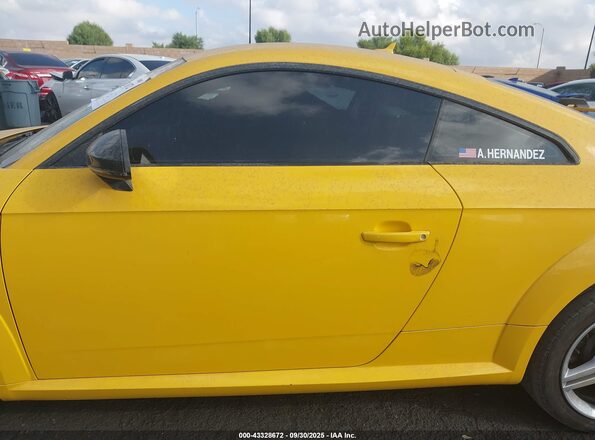 TRUC5AFV1H1021152 2017 AUDI TT Желтый 
