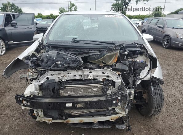 VNKKTUD30JA099174 2018 TOYOTA YARIS Серебряный 