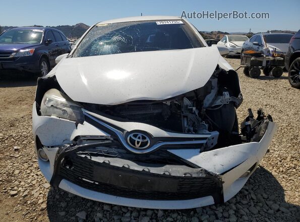 VNKKTUD33GA070356 2016 TOYOTA YARIS Белый Вид спереди