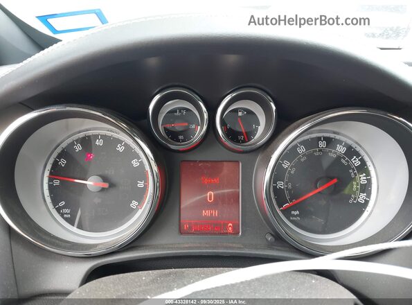 W04WH3N51HG006685 2017 BUICK CASCADA Light Blue უკანა სავარძლების ხედი
