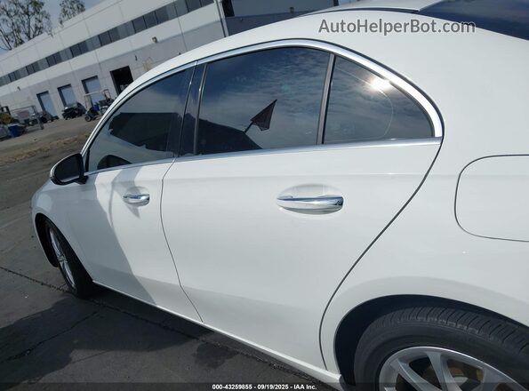 W1K3G4EB0LJ209186 2020 MERCEDES-BENZ A White 