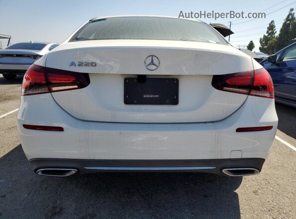 W1K3G4EB3LJ218710 2020 MERCEDES-BENZ A White Rear view