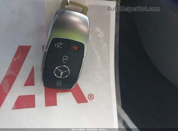 W1K3G4EB9LJ229405 2020 MERCEDES-BENZ A 220 Black Widok deski rozdzielczej