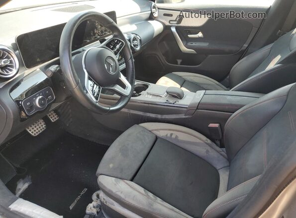 W1K5J4HB8LN107357 2020 MERCEDES-BENZ CLA-CLASS Бежевый Вид салона спереди