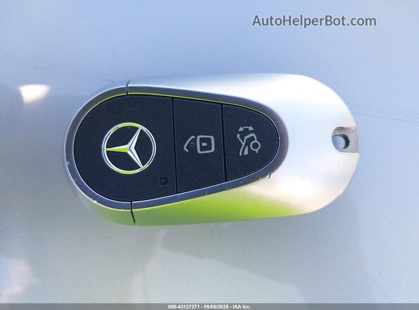W1KAF4HB4RR160882 2024 MERCEDES-BENZ C-CLASS Серебряный 