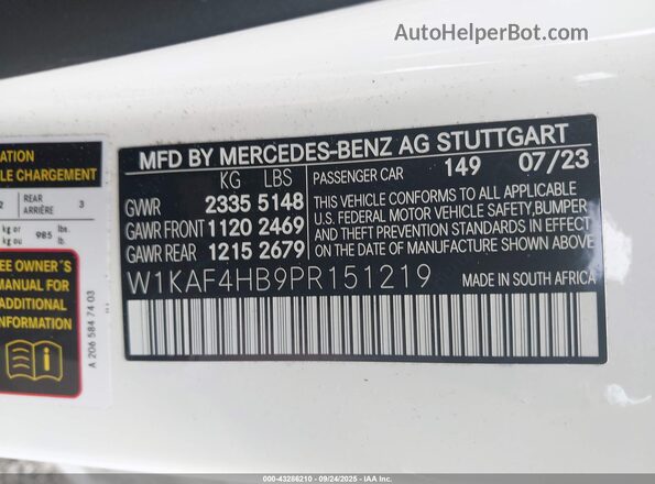 W1KAF4HB9PR151219 2023 MERCEDES-BENZ C-CLASS White Շարժիչի բաժամունքի տեսք