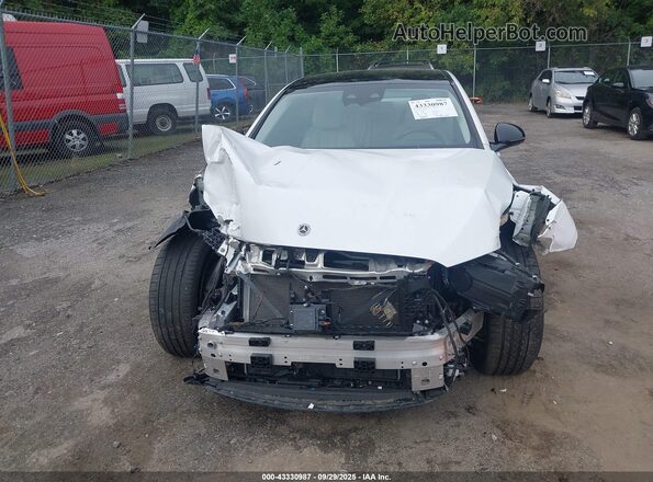 W1KLF4HB7RA010000 2024 MERCEDES-BENZ E-CLASS White Instrument cluster view
