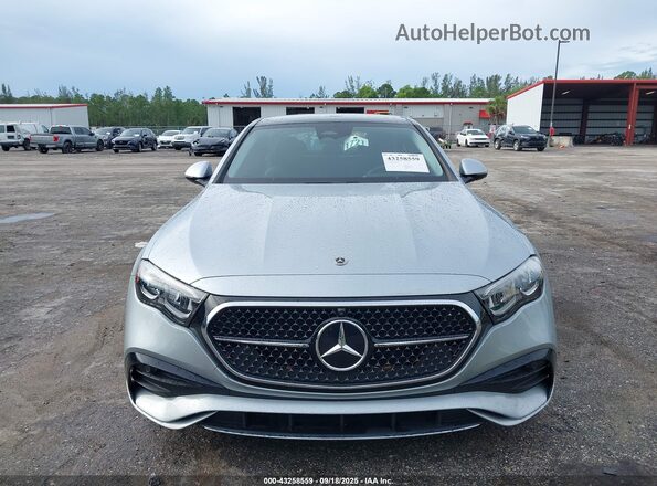 W1KLF4HB8RA023497 2024 MERCEDES-BENZ E-CLASS Silver Սարքավորումների վահանակի տեսք