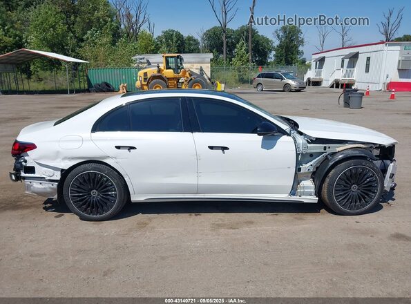 W1KLF4HBXRA010606 2024 MERCEDES-BENZ E-CLASS White Widok wnętrza z tyłu