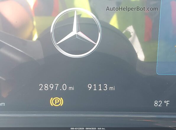 W1KLF6DB9SA097115 2025 MERCEDES-BENZ AMG White 