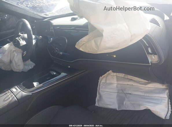 W1KLF6DB9SA097115 2025 MERCEDES-BENZ AMG White Widok wnętrza z przodu