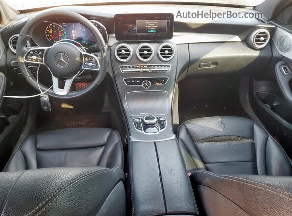 W1KWF8DB2MR604966 2021 MERCEDES-BENZ C Black Widok deski rozdzielczej