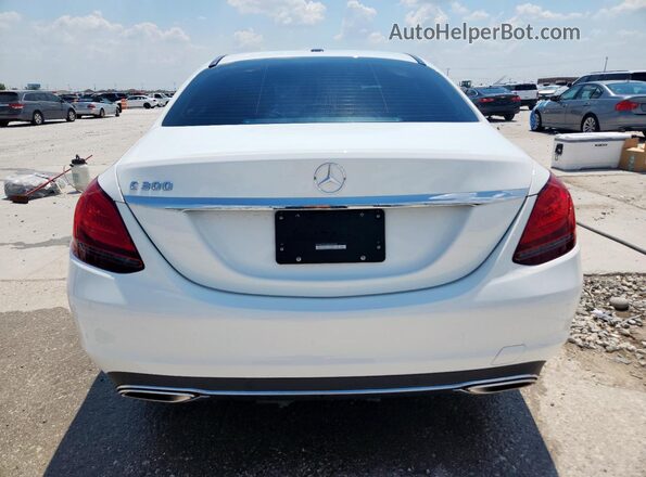 W1KWF8DB2MR645078 2021 MERCEDES-BENZ C White 
