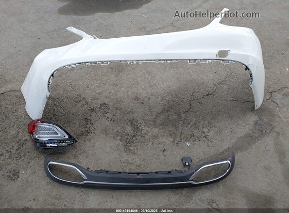 W1KWF8DB4MR646426 2021 MERCEDES-BENZ C White ხელსაწყოთა პანელის ხედი