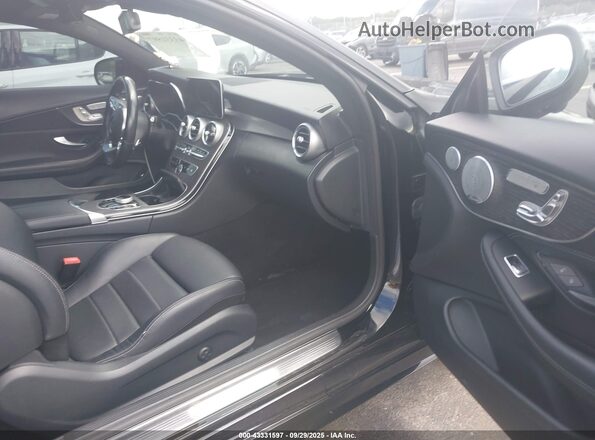 W1KWJ8DB9MG094142 2021 MERCEDES-BENZ C-CLASS Black Widok wnętrza z przodu