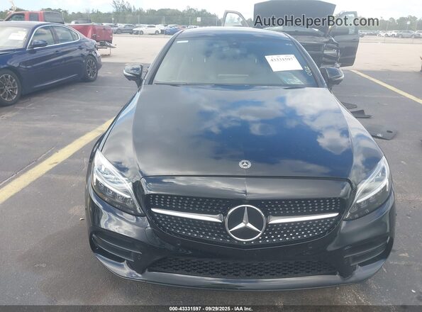 W1KWJ8DB9MG094142 2021 MERCEDES-BENZ C-CLASS Black Widok wnętrza z tyłu