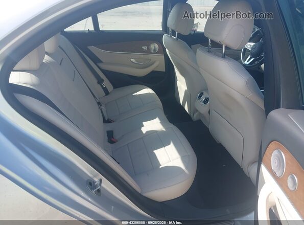 W1KZF6JB3LA760436 2020 MERCEDES-BENZ E-CLASS Silver Widok naklejki z numerem VIN
