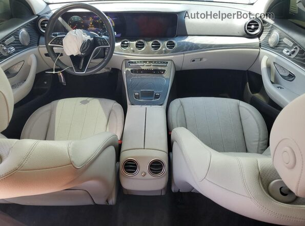 W1KZF8DB7MA938261 2021 MERCEDES-BENZ 350 White Dashboard view
